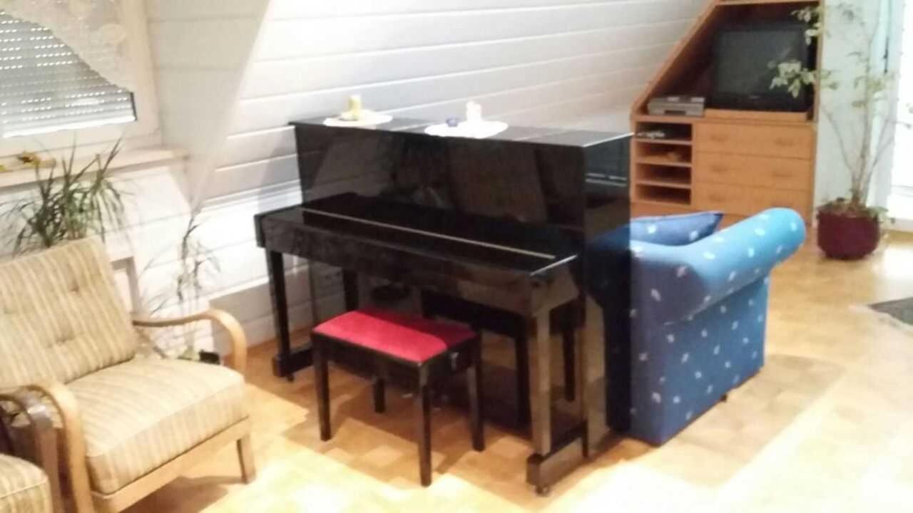 Galerie Ueber Den Gaerten Herbolzheim Eksteriør billede